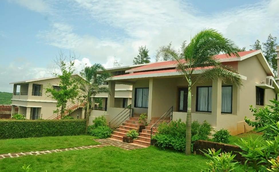 Nakshatra Beach Resort By O'NEST 