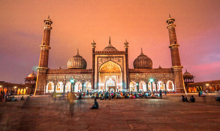 Witness the Serenity of Jama Masjid