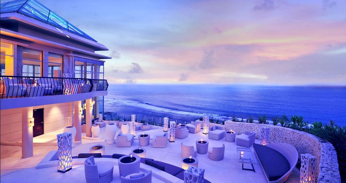 20 Restaurants in Uluwatu That Will Relish Your Taste Buds