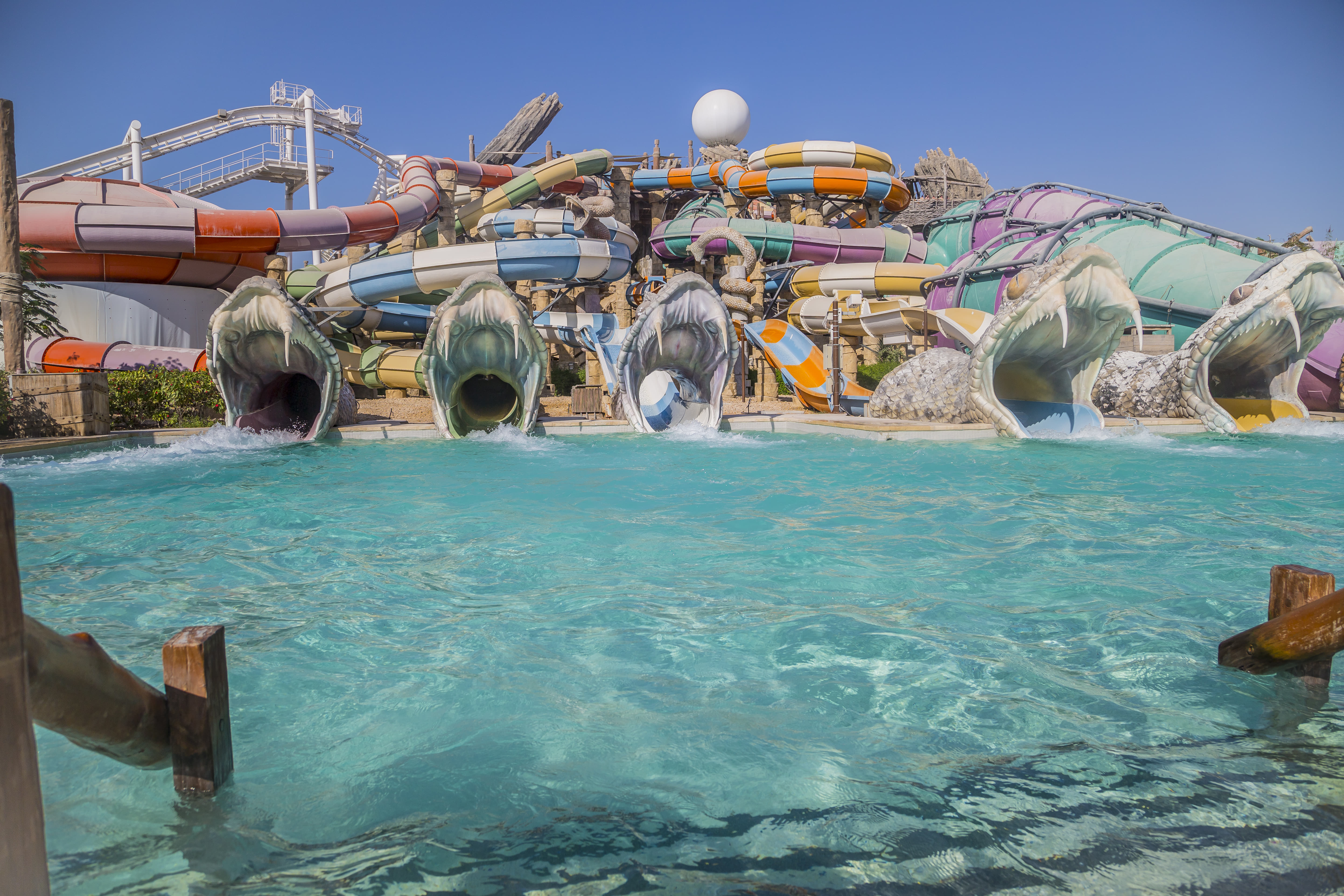 5 Water Parks & Theme Parks in Abu Dhabi: Upto 40% on Tickets