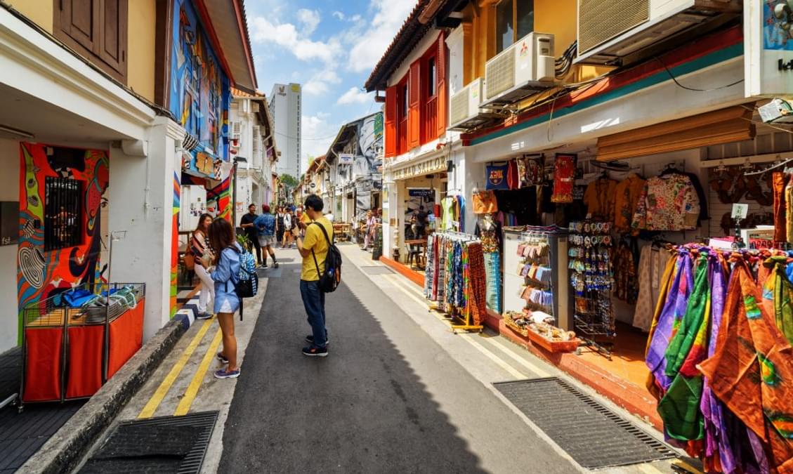 15 Best Markets in Singapore That’ll Satisfy The Shopaholic In You