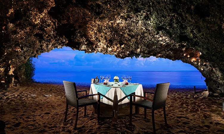 Cave Dining