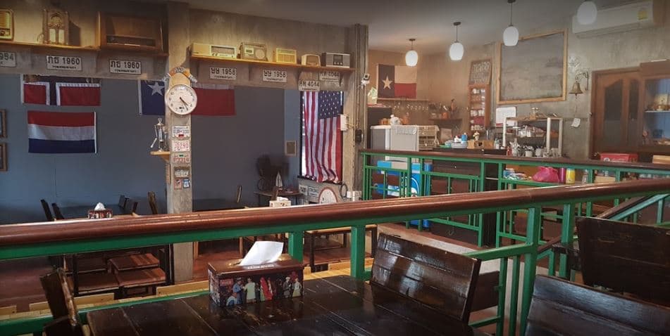 Aui Fa Bar & Restaurant