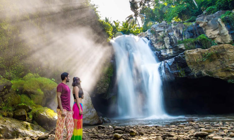 Witness the beautiful Tegenungan waterfall