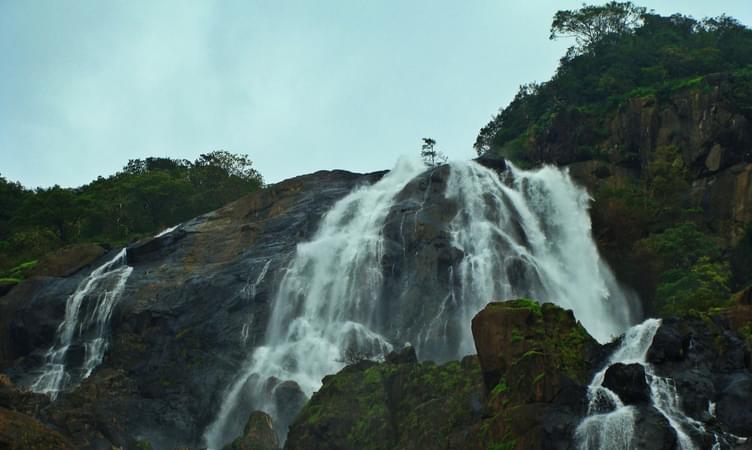 Anashi Falls