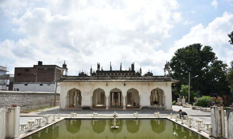Paigah Tombs