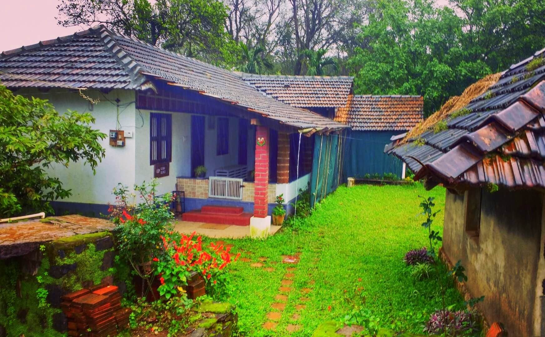 15 Cheap Homestays in Sakleshpur - {{year}} (UPTO 30% OFF)