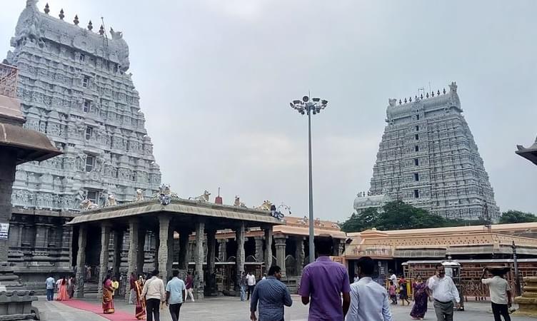 Thiruvannamalai (194 km from Chennai)