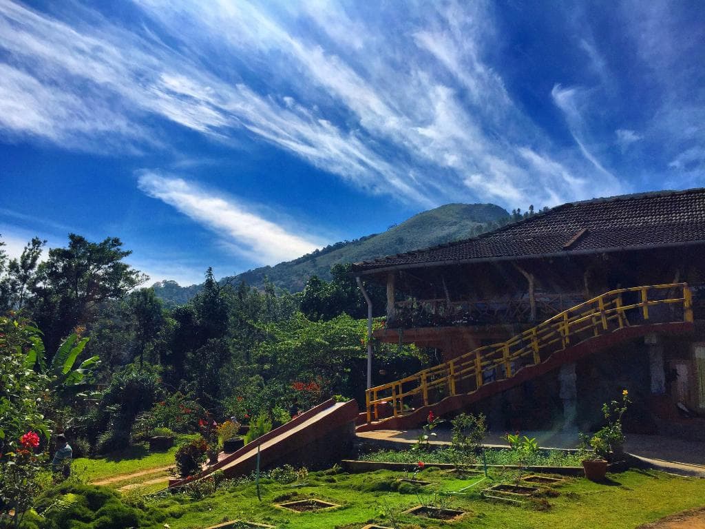 Stay in Old Mansion in Coorg - Flat 25% off