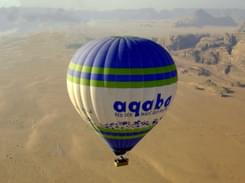 Hot Air Ballooning in Wadirum