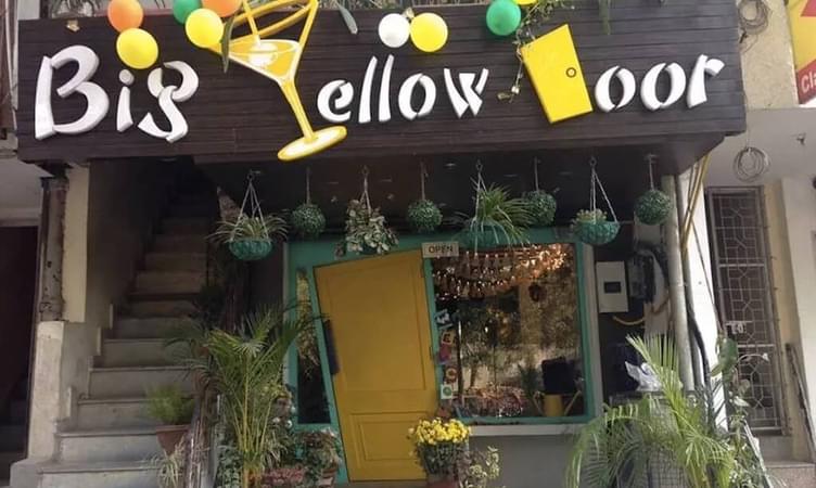 Big Yellow Door Cafe