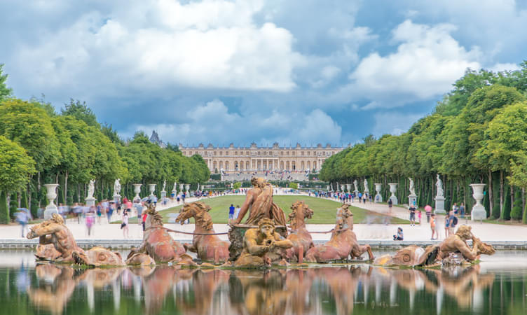 Versailles Tour from Paris with Guide @ Flat 32% off