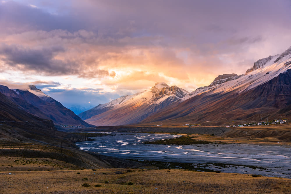 How to Reach Spiti Valley by Road, Air, Train & Bus (Updated)