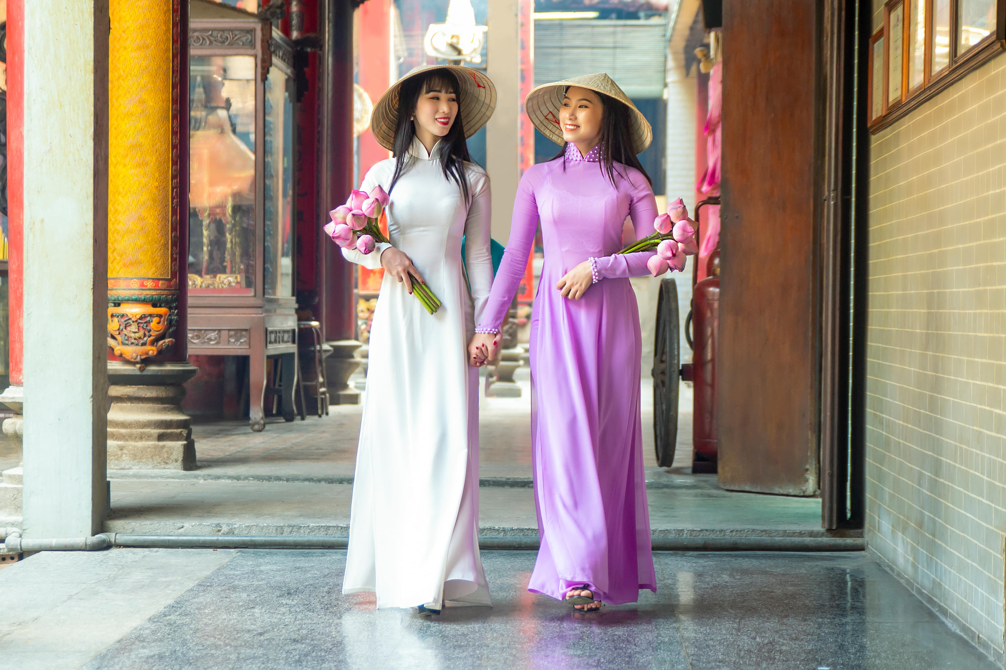 Ao Dai Rental in Ho Chi Minh, Book Now @ Flat 10% off