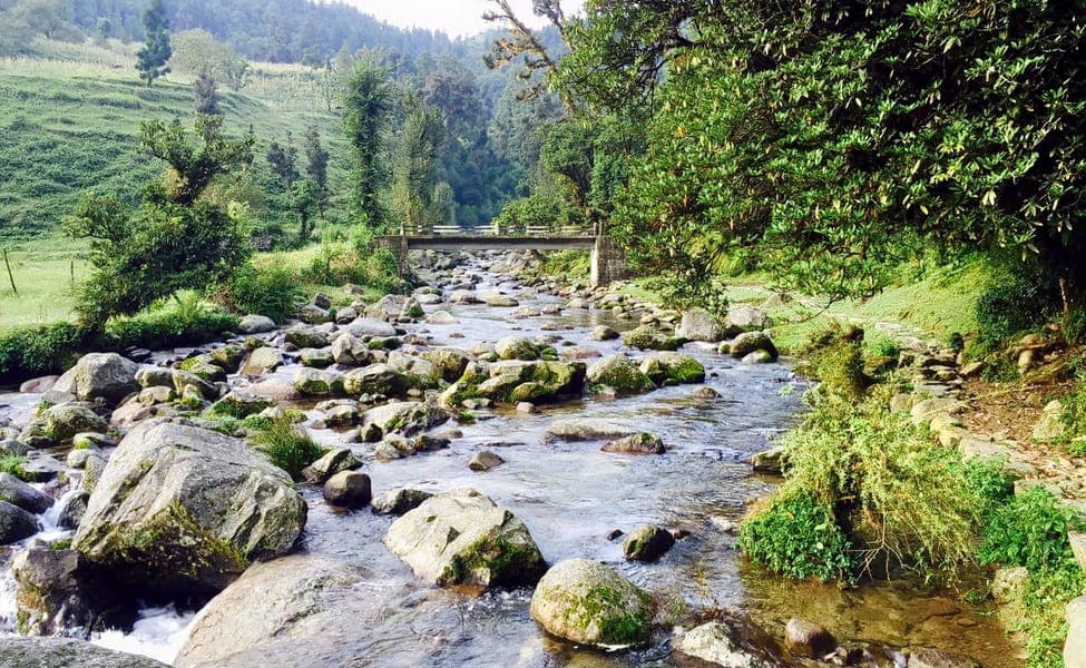 Kareri Lake in Autumn