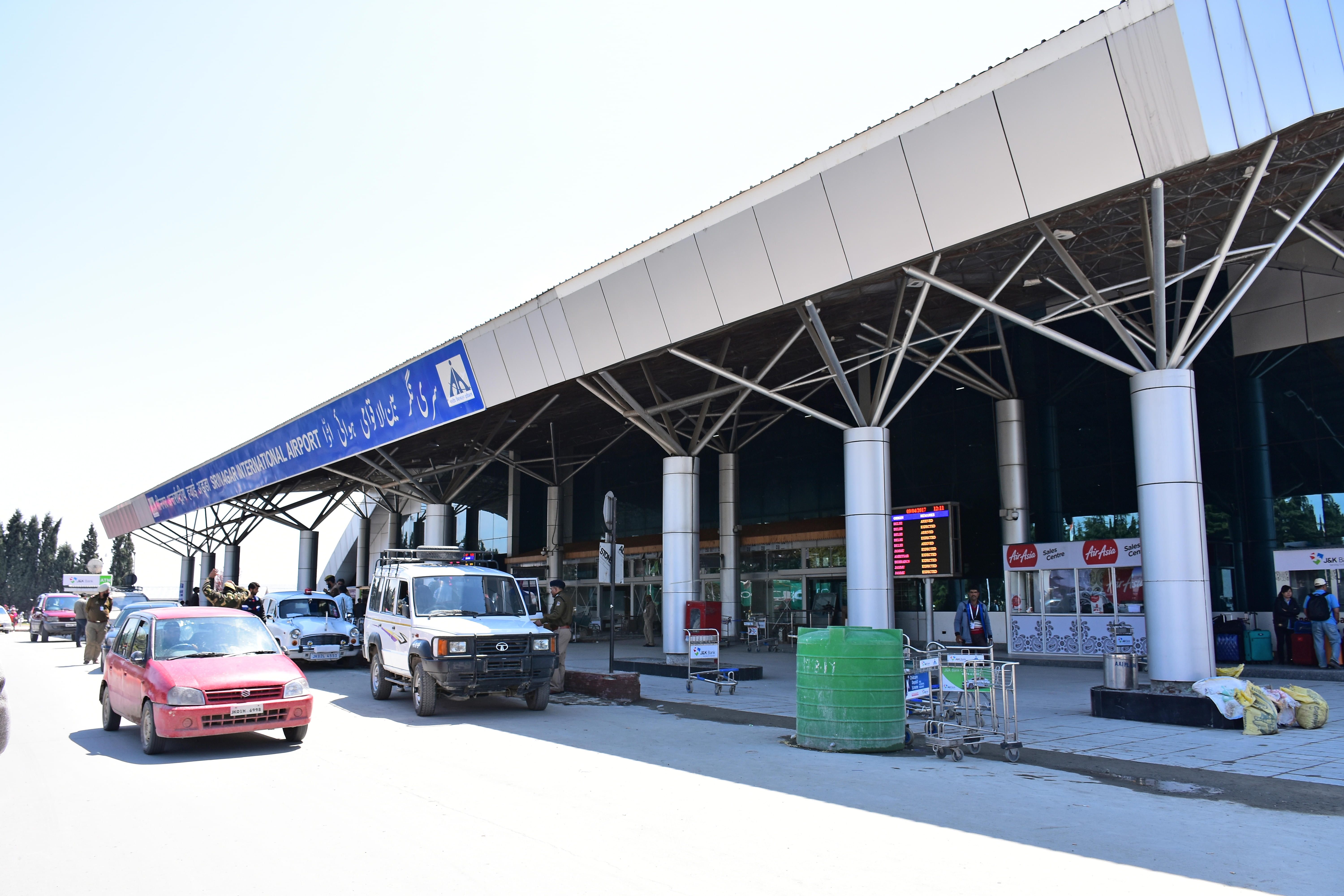 Jammu Airport Transfers Flat 25% off