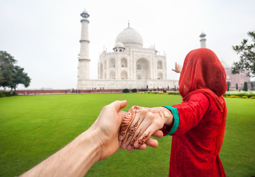 Taj Mahal Online Ticket Booking: Skip the Line