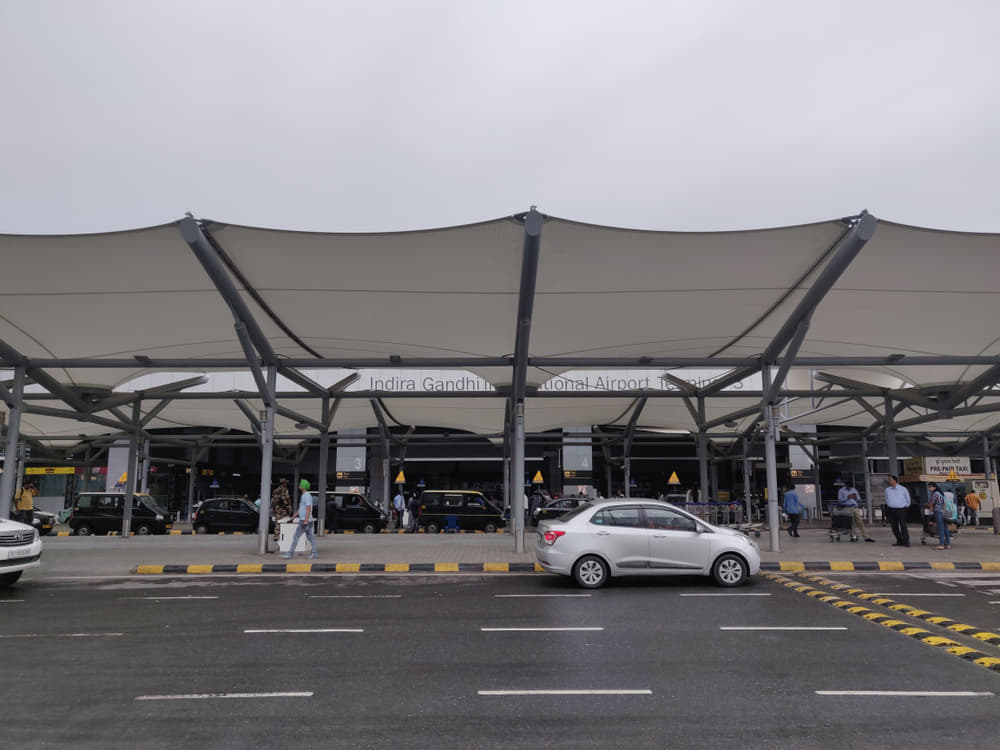 Delhi Airport Transfer Flat 20% off