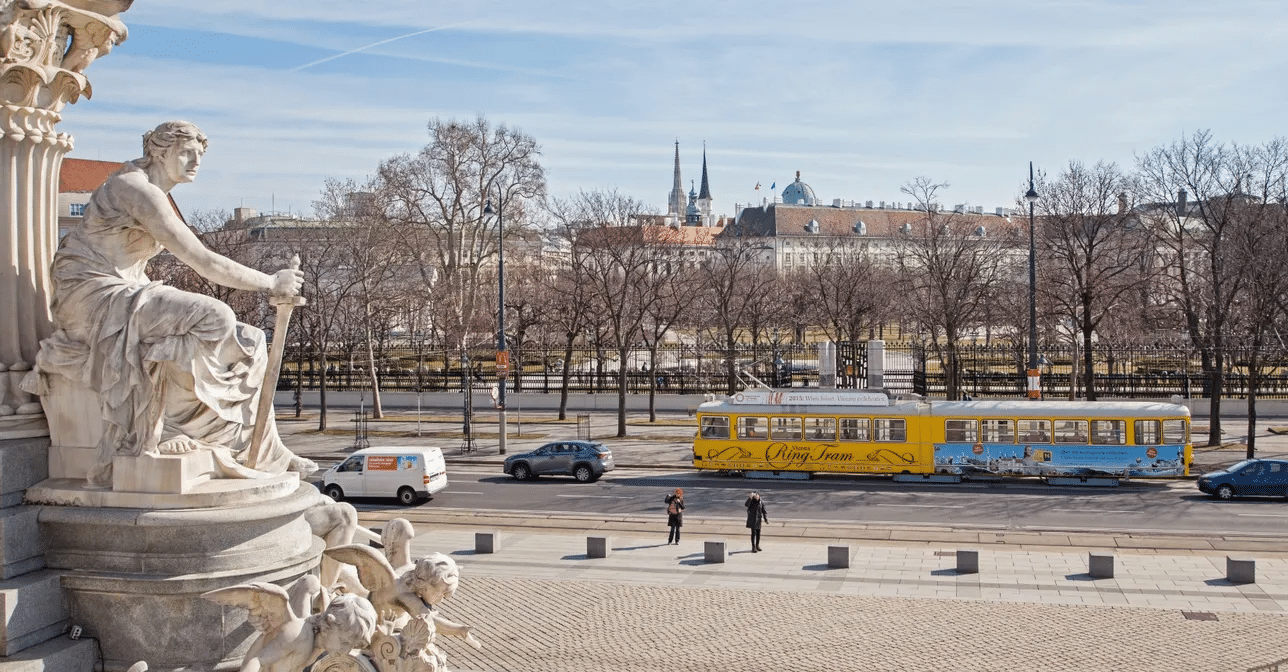 28 Unmissable Things to Do in Vienna (3 Day Itinerary)
