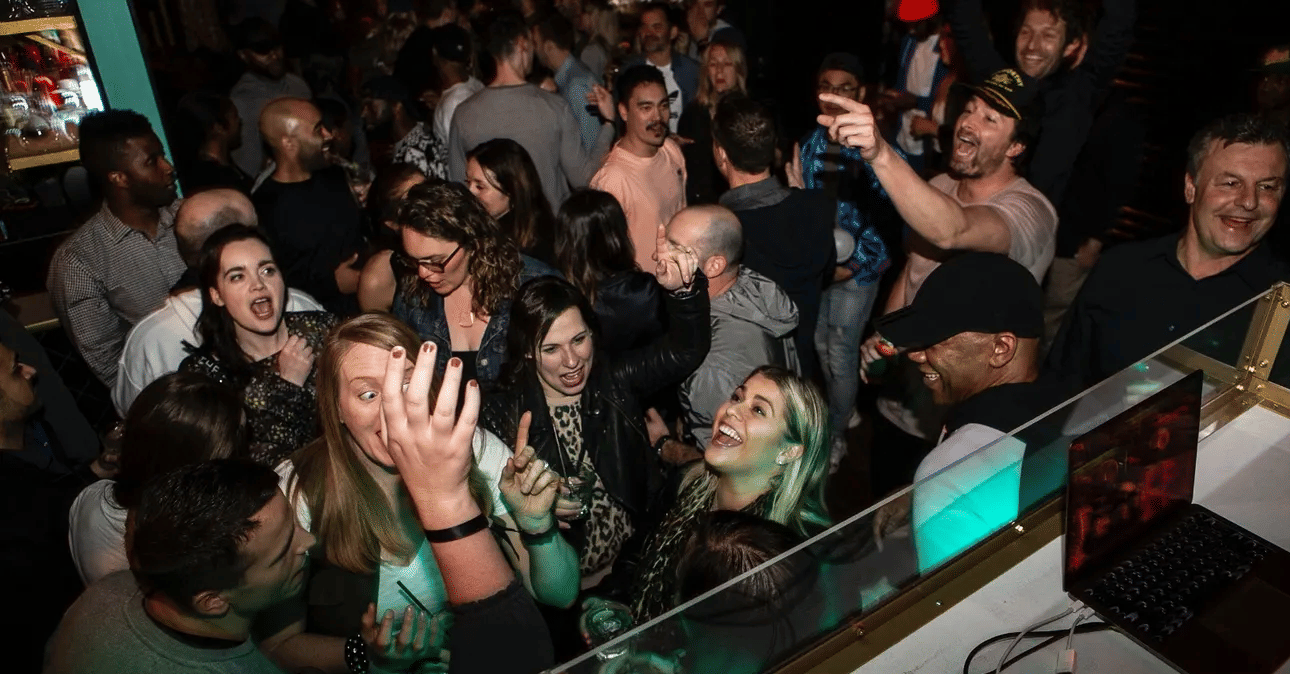 Pub Crawl Berlin Experience, Book Now @ Flat 19% off