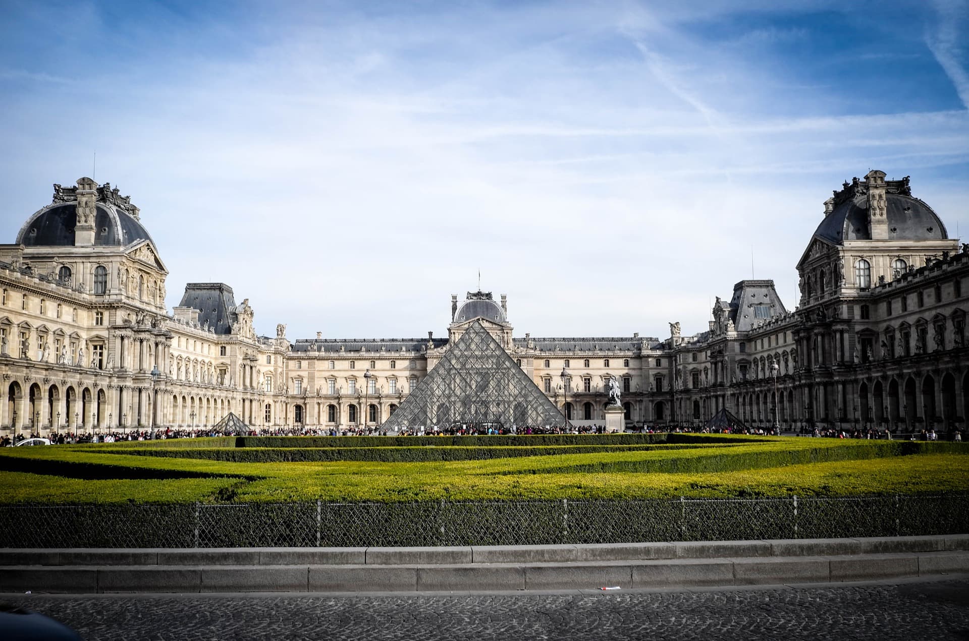 20 Museums in Paris: Get Upto 25% Off on Tickets 