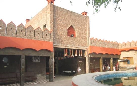 Amritsar Village Stay | Book & Get 400 Cashback!