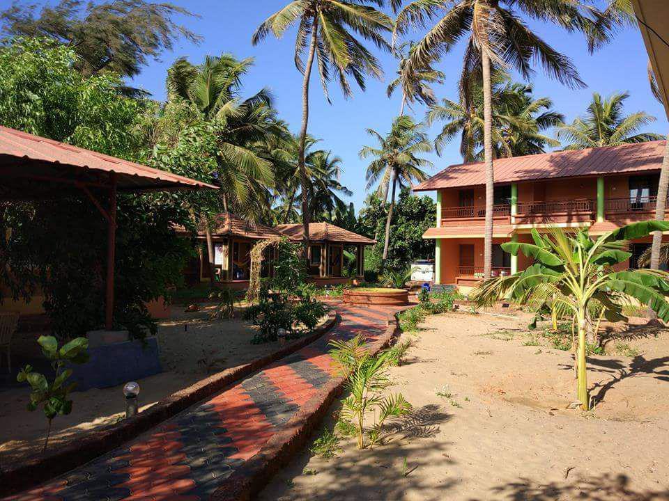 Beachside Stay in Gokarna with Flat 15% off