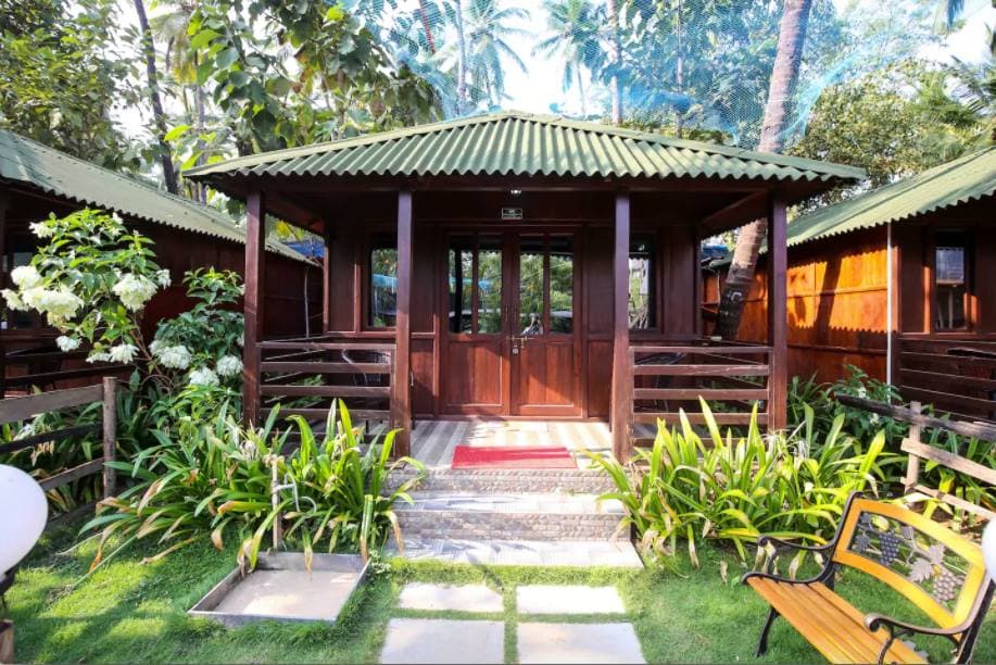 Beachside Stay in Canacona