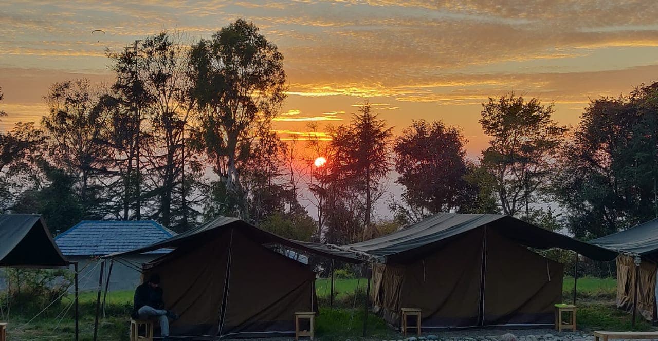 Experiential Camping at Bir | Flat 10% off