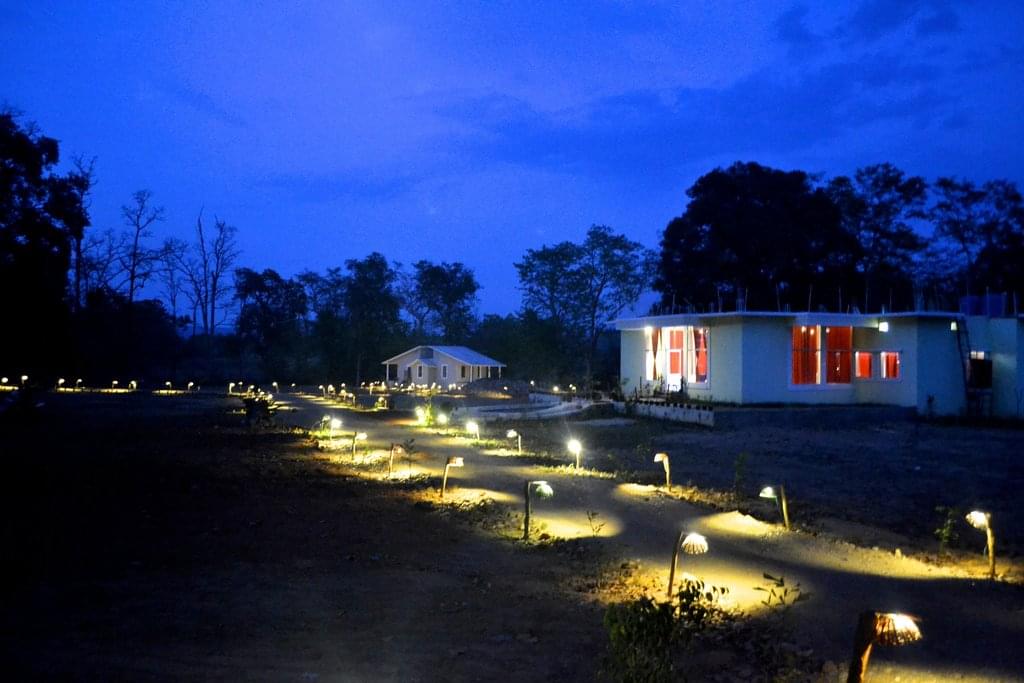 Hornbill Resort, Kanha | Book Now @ Flat 4% off