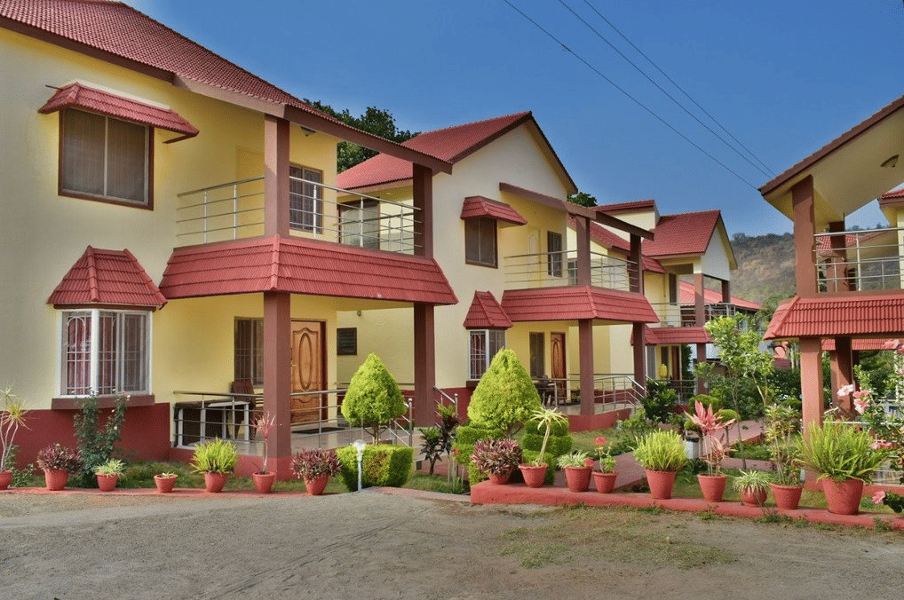 Relaxing Homestay with Activities in Yelagiri | Book @ Flat 20% off