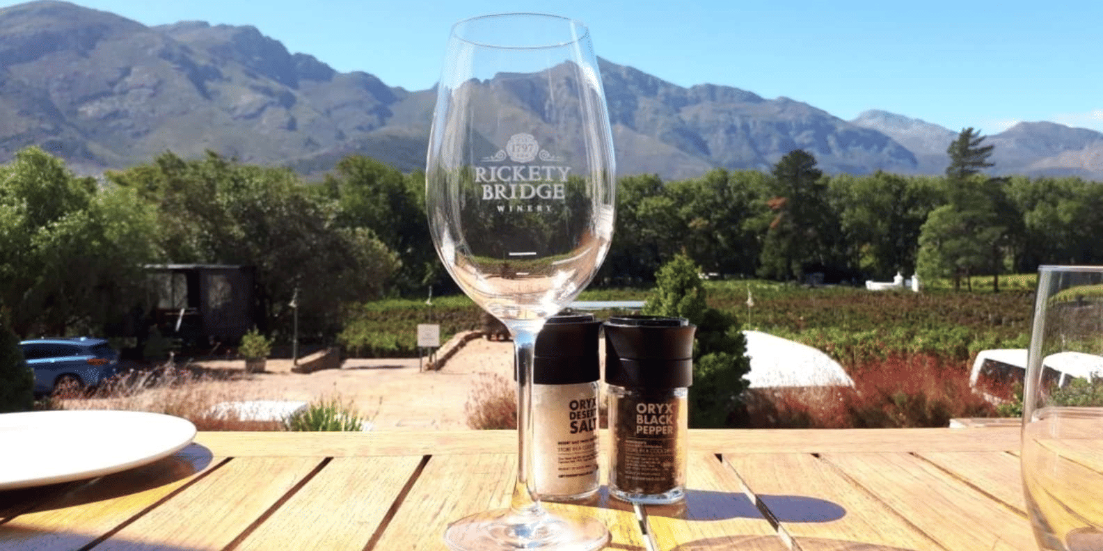 Franschhoek and Stellenbosch Wine Tour, Book Now @ Flat 14% off