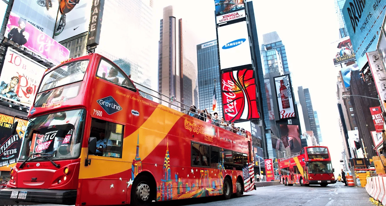 Manhattan Hop on Hop off Bus Tour, Book Now @ Flat 12% off