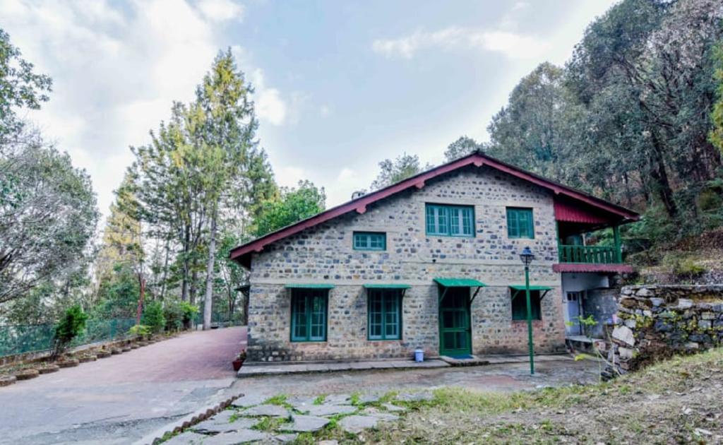Valley View Cottage Stay in Bhimtal Flat 19% off