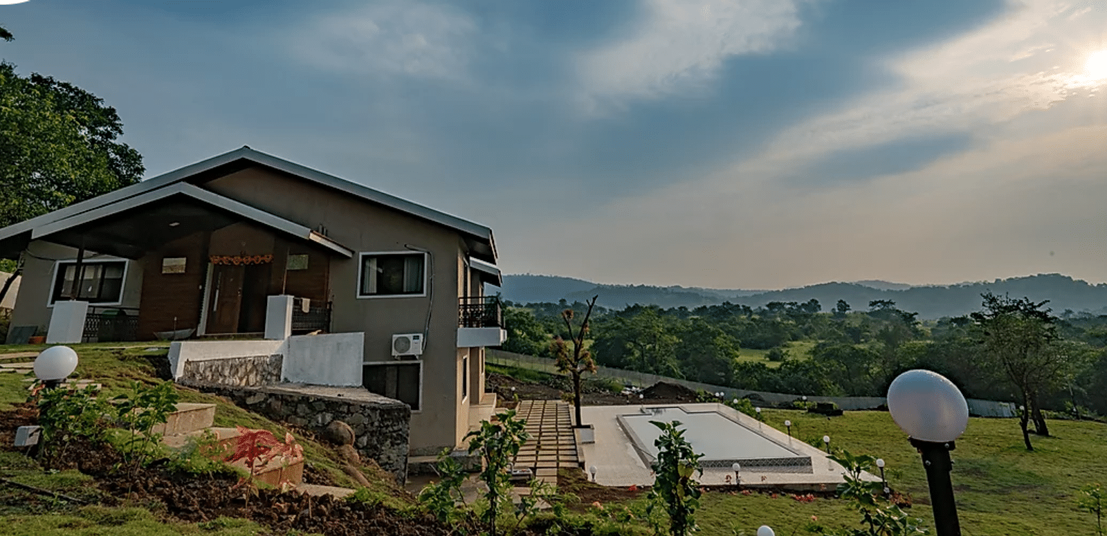 The Villa Stay, Lonavala