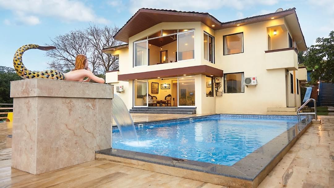 Luxurious Bungalow Stay with Pool at Igatpuri