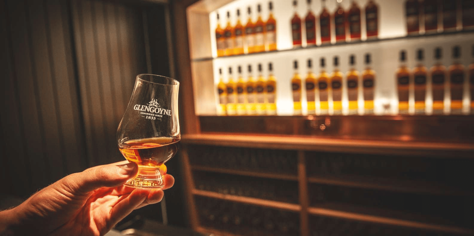 Loch Lomond Whisky Tour from Glasgow, Book Now @ Flat 14% off