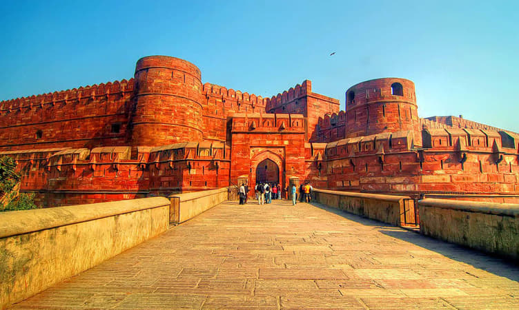 Delhi to Agra Tour Package One Day by Bus 2023 | Flat 20% off