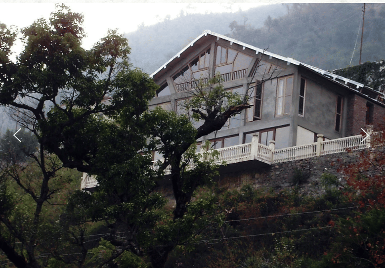 Rustic Lakeside Villa Bhimtal
