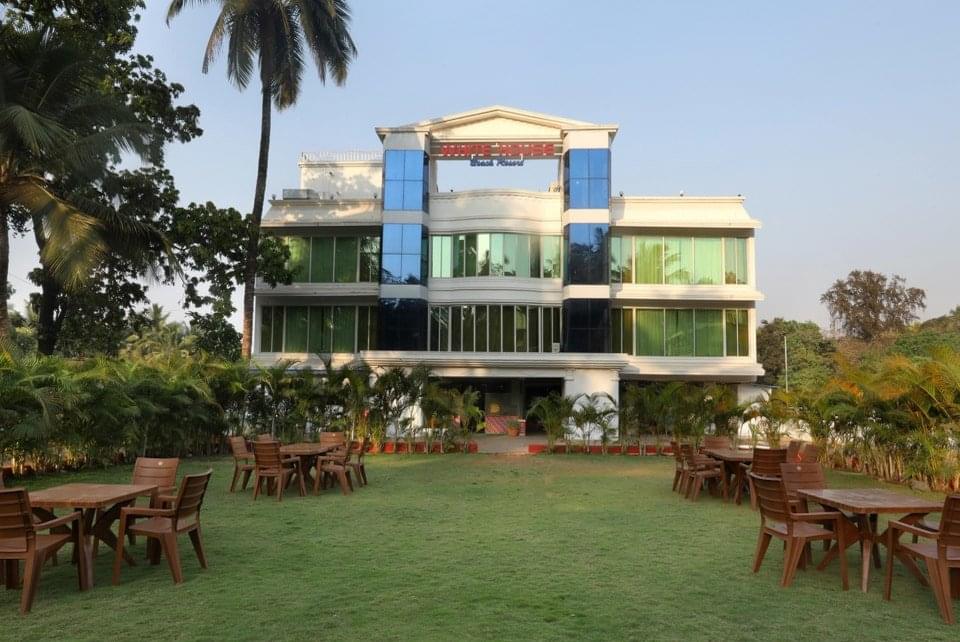 White House Beach Resort, Alibaug | Book Now @ Flat 25% off