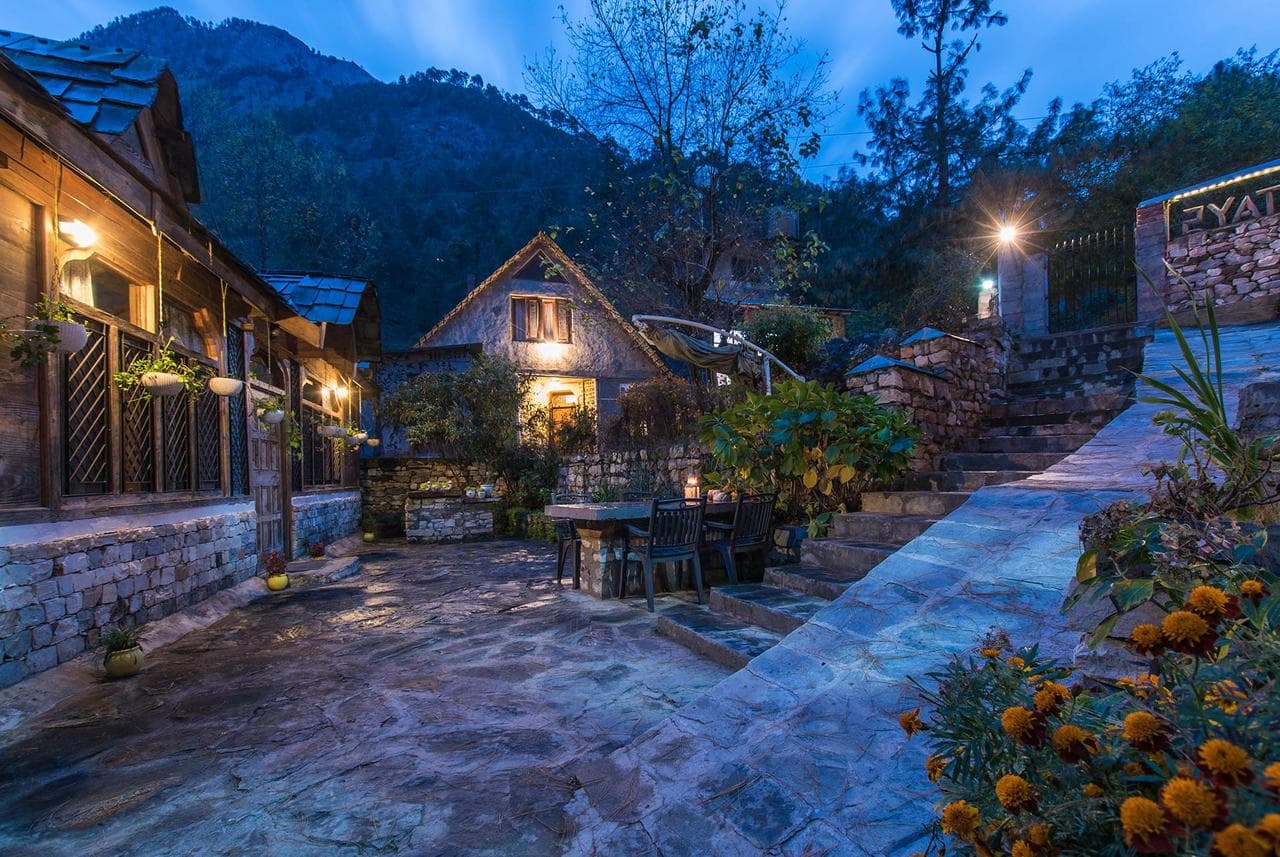 15 Tirthan Valley Resorts, Book Now & Get Upto 50% Off