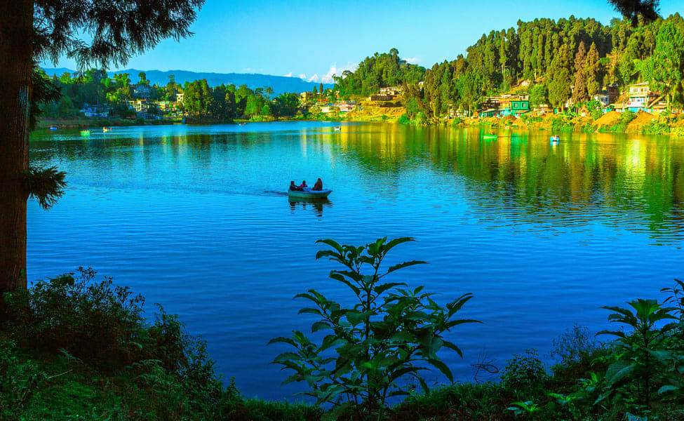 Darjeeling Gangtok Tour Package from Kolkata | Flat 18% off