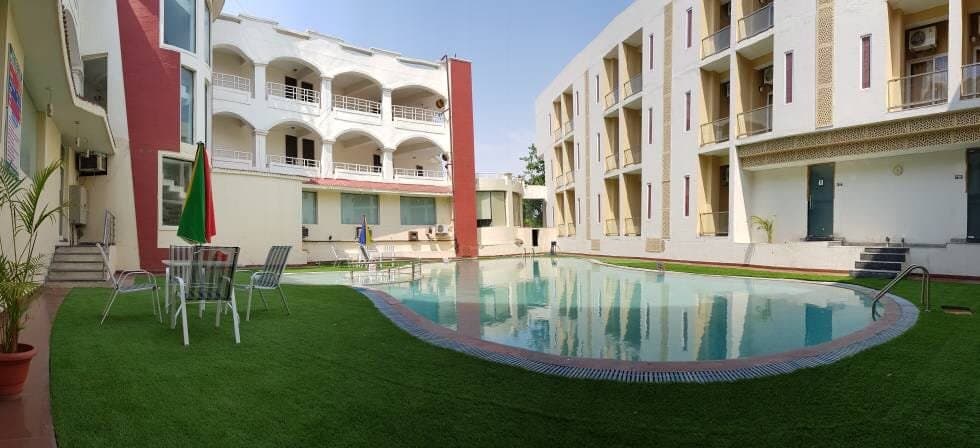 Grand Heritage Resort, Noida