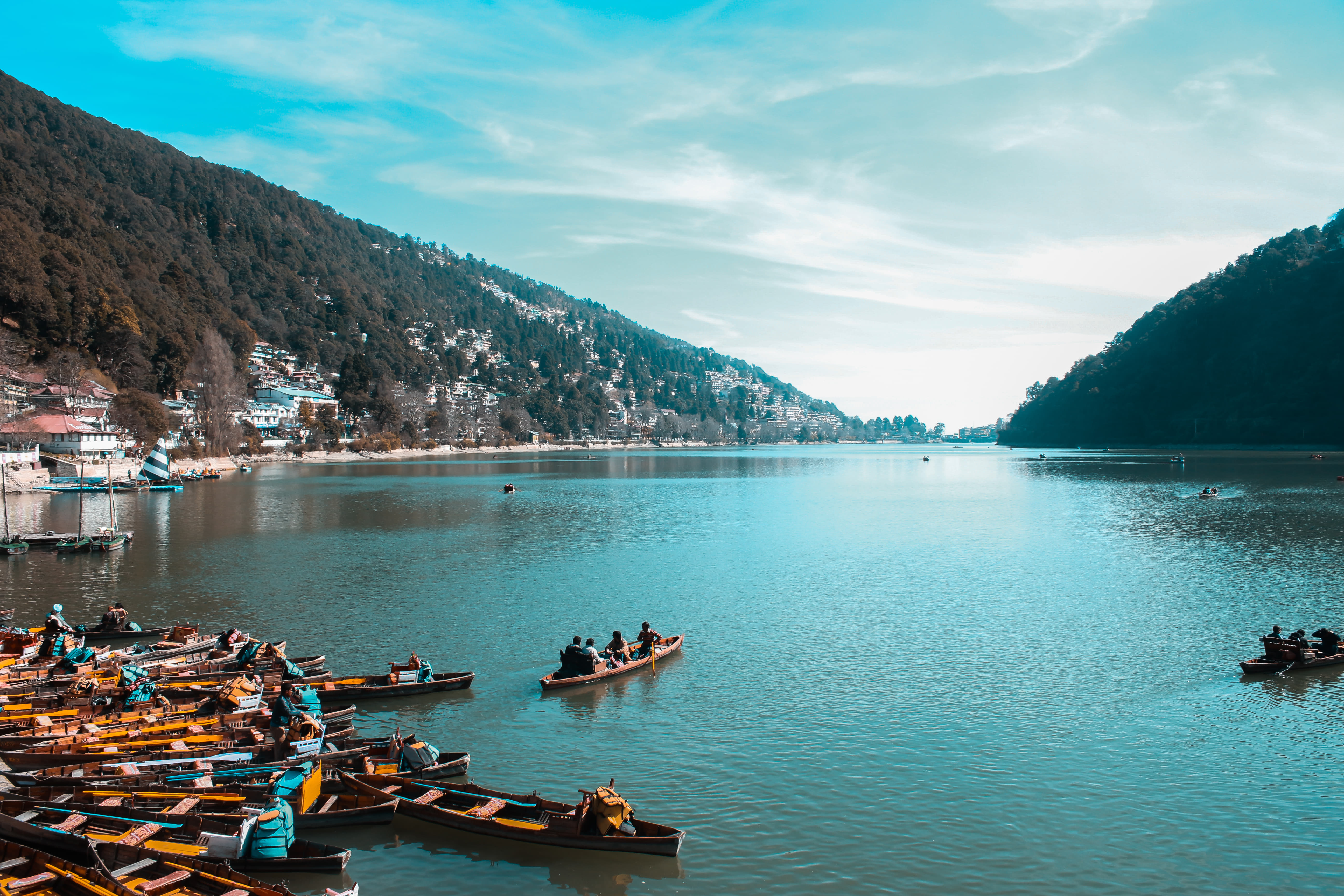7 Lakes in Nainital That You Must Not Miss In {{year}}!