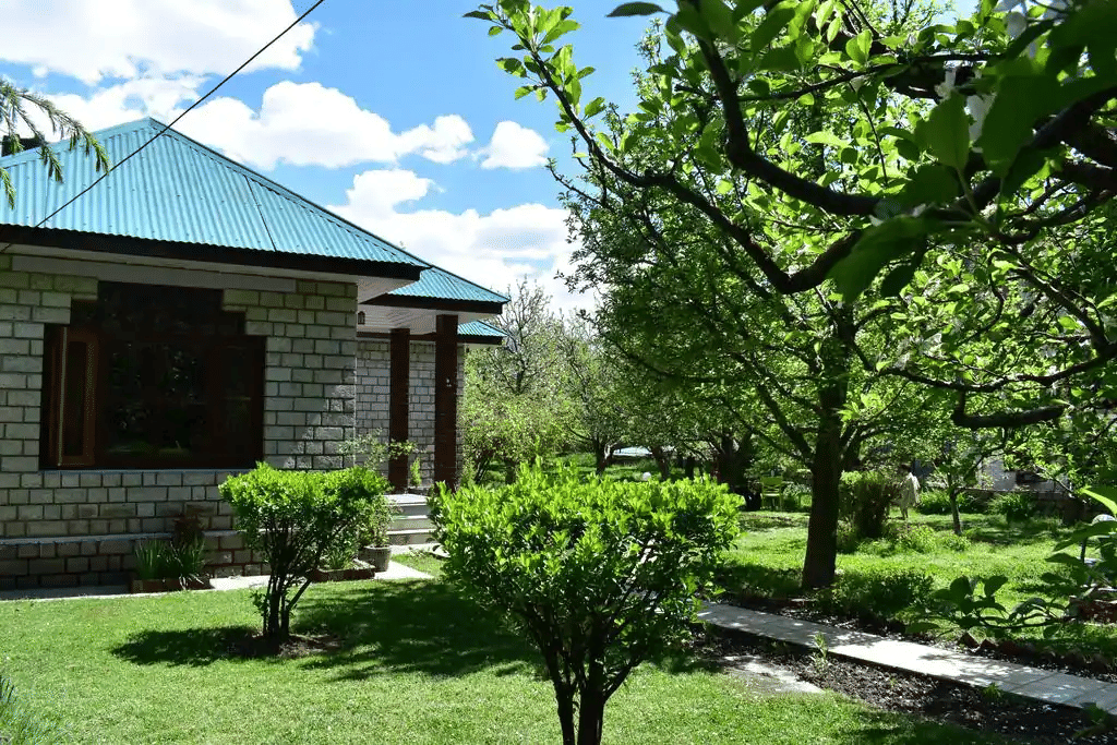 Wooden Cottage Stay at Manali