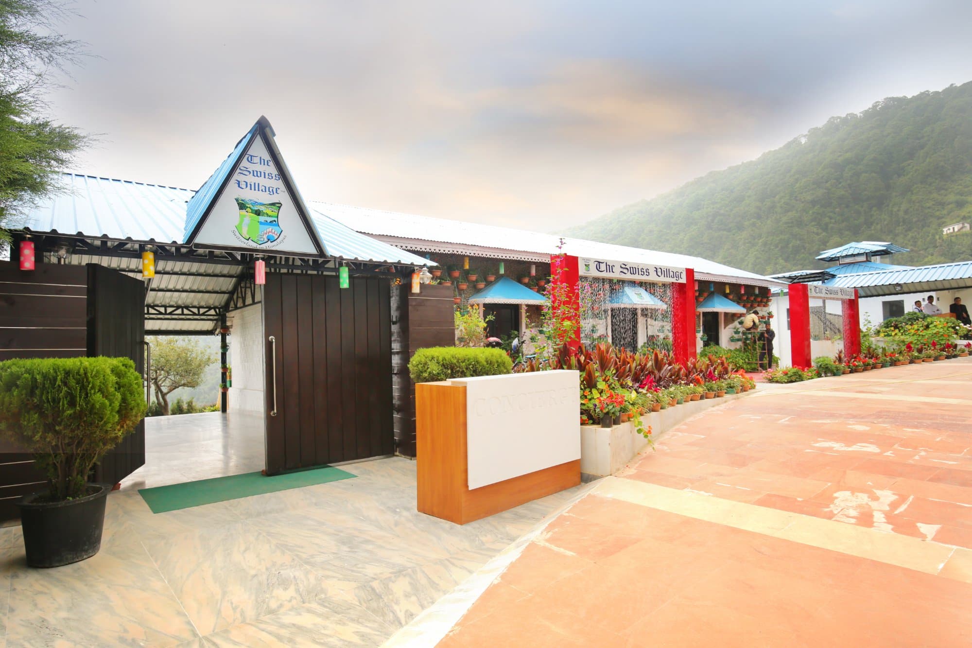 The Swiss Village Mukteshwar Stay, Book @ Flat 42% off