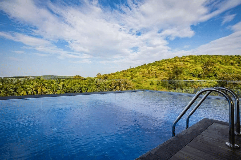 Nanu Resort, Arambol Goa | Book Now @ Flat 15% off