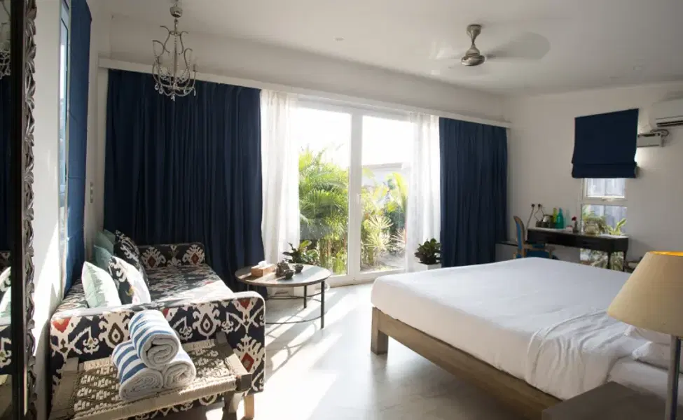 Living Room Beach Resort, Goa Flat 15 Off