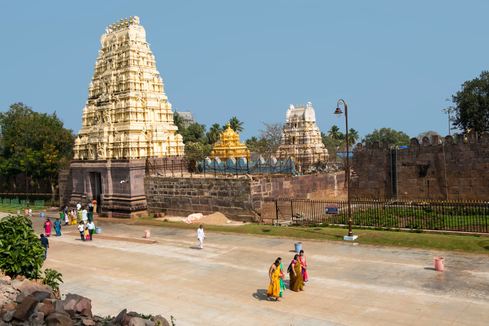 Hyderabad to Srisailam Package 2023 | Flat 18% off