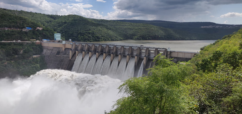 Hyderabad to Srisailam Tour Package by Bus with Accommodation 2023